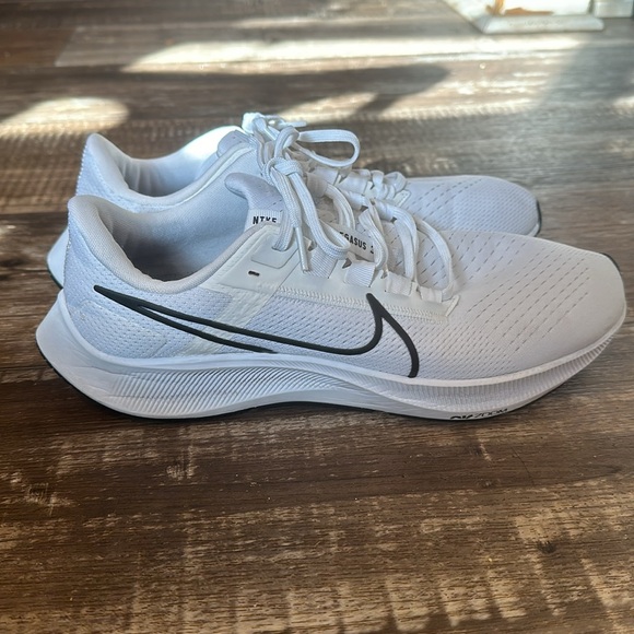 Nike Air Zoom Pegasus 39 TB size 11 - Picture 9 of 11